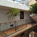Villa Iris